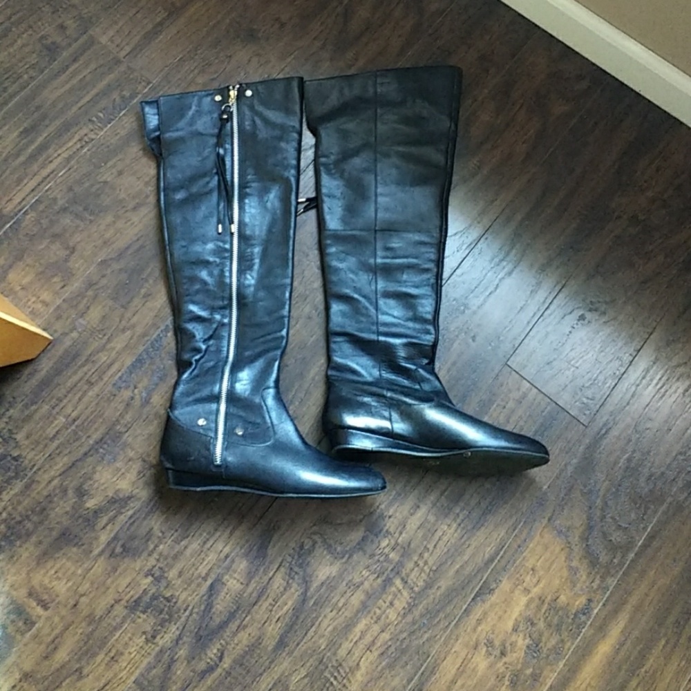 Leather boots